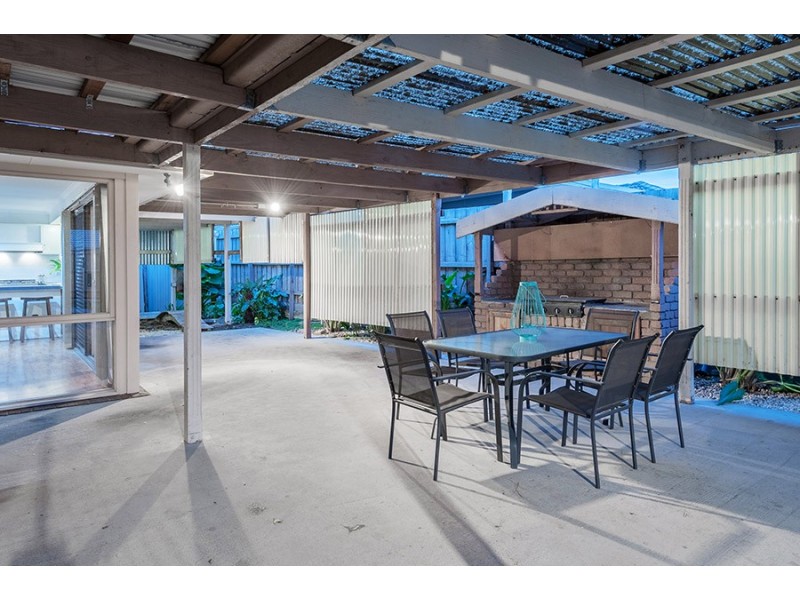 9 Hayle Court, Craigieburn VIC 3064