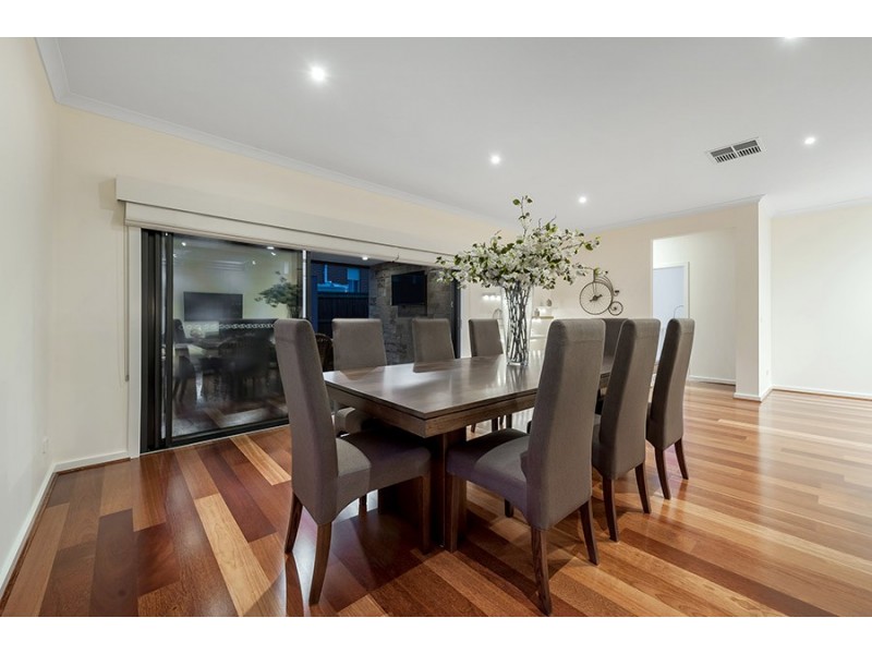 107 Golf View Drive, Craigieburn VIC 3064