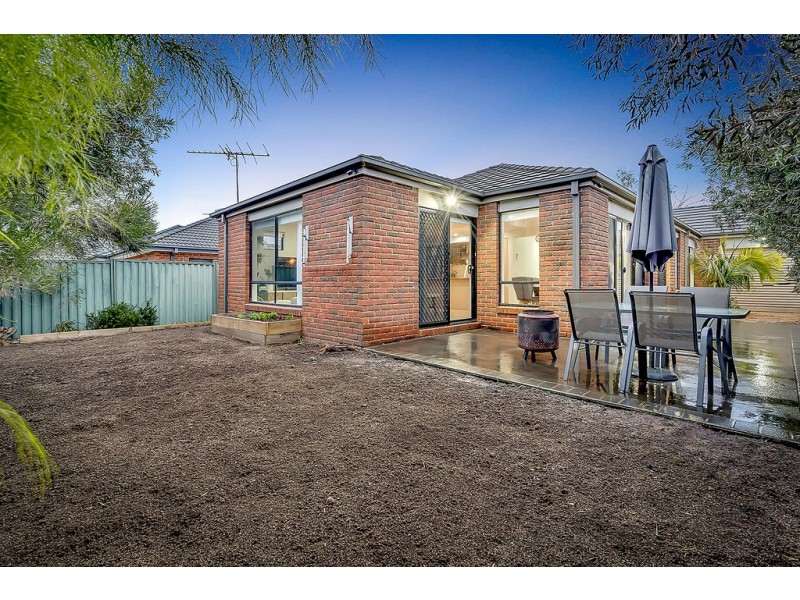 43 Hurlingham Way, Craigieburn VIC 3064