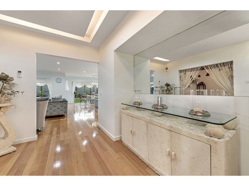 12 Brentwick Drive, Craigieburn VIC 3064