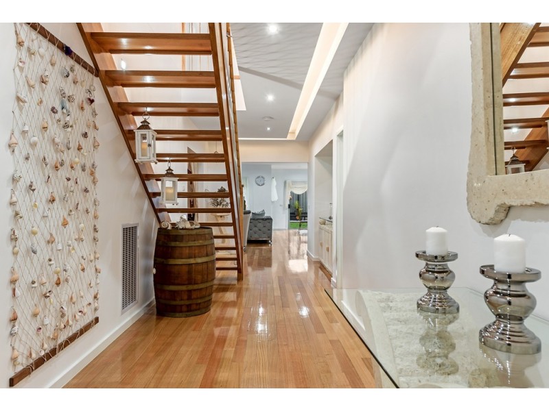 12 Brentwick Drive, Craigieburn VIC 3064