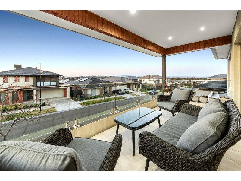 12 Brentwick Drive, Craigieburn VIC 3064