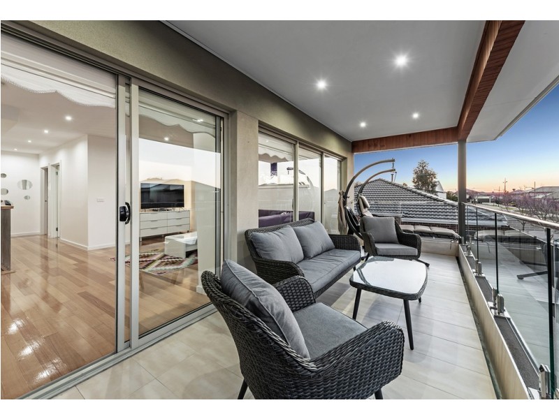 12 Brentwick Drive, Craigieburn VIC 3064