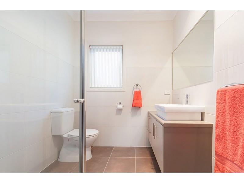 14 Centennial Park Drive, Craigieburn VIC 3064