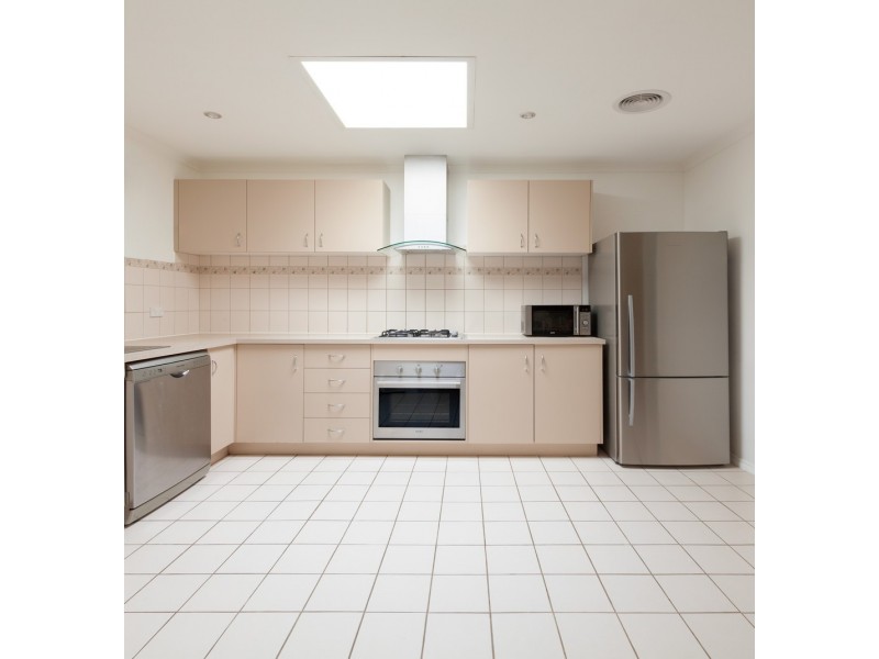 3 Brecon Nook, Craigieburn VIC 3064