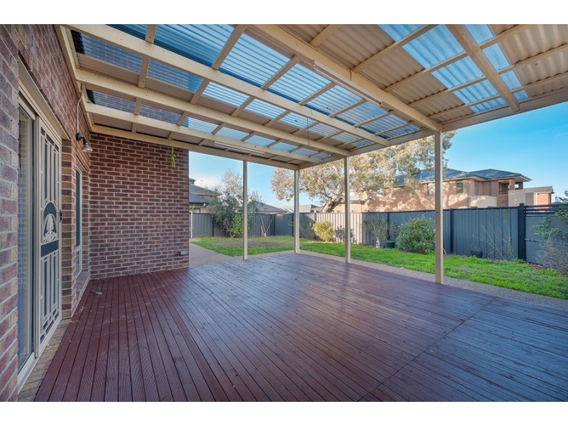 16 Northumberland Circuit, Craigieburn VIC 3064