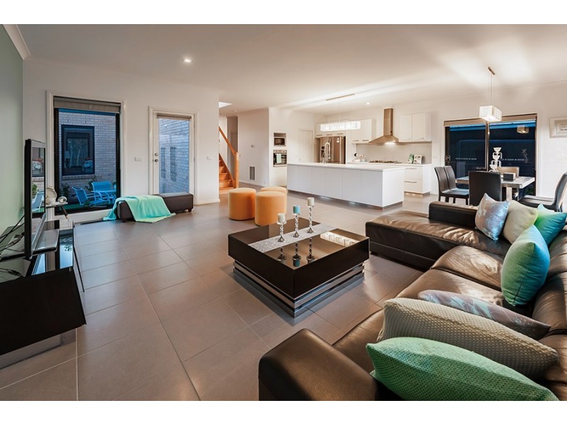26 Canisby Way, Craigieburn VIC 3064