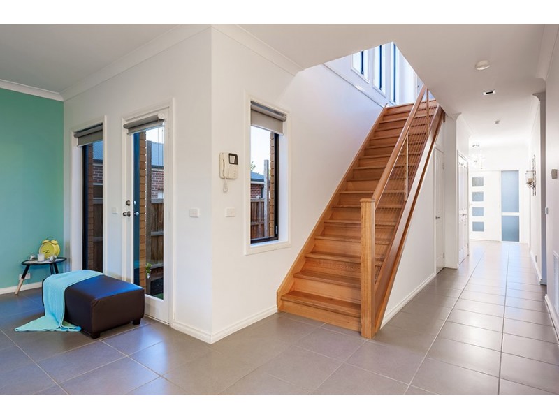 26 Canisby Way, Craigieburn VIC 3064