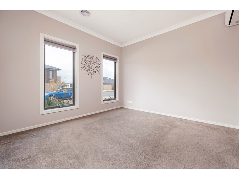 20 Silverwood Drive, Greenvale VIC 3059