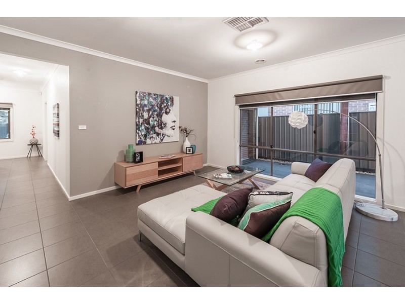 58 Ardsley Circuit, Craigieburn VIC 3064