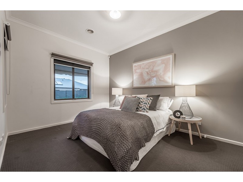 58 Ardsley Circuit, Craigieburn VIC 3064