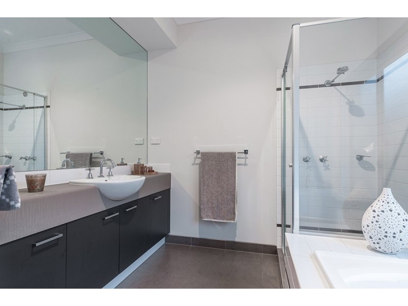 58 Ardsley Circuit, Craigieburn VIC 3064