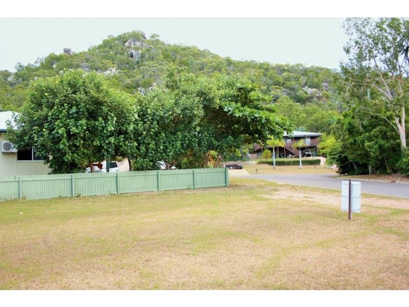 28 Sextant Drive,, Nelly Bay QLD 4819