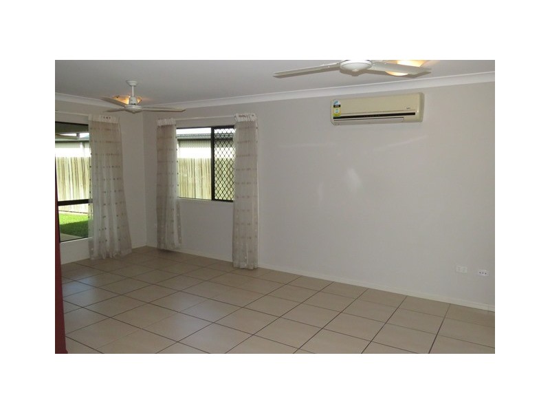 8 Logrunner Avenue, Bohle Plains QLD 4817