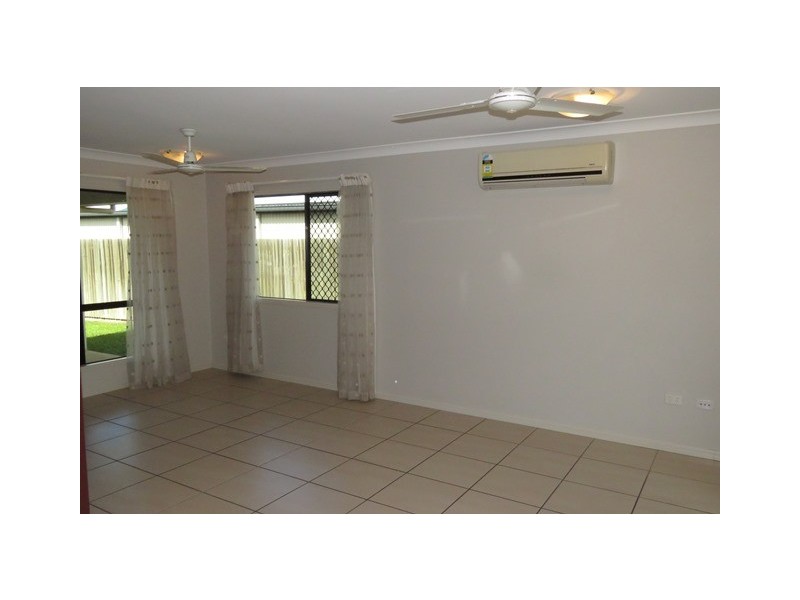 8 Logrunner Avenue, Bohle Plains QLD 4817