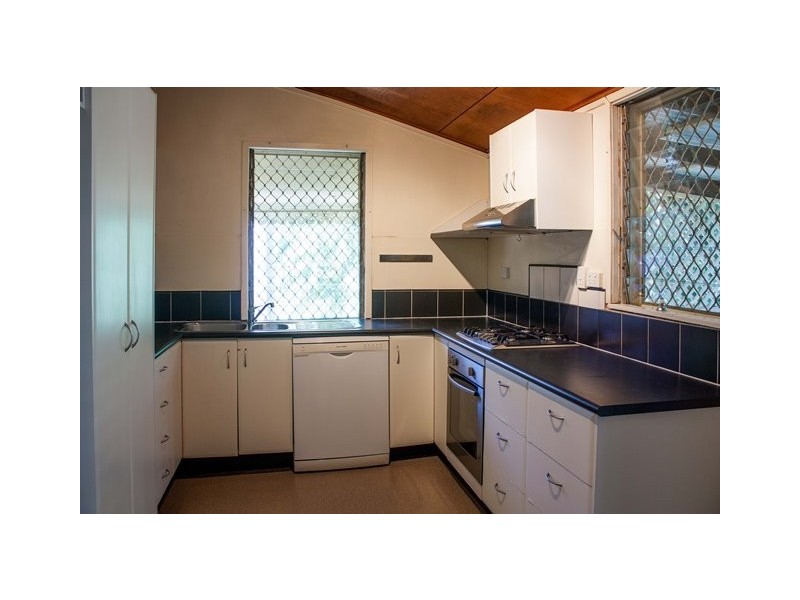 14 Allen Street, South Townsville QLD 4810