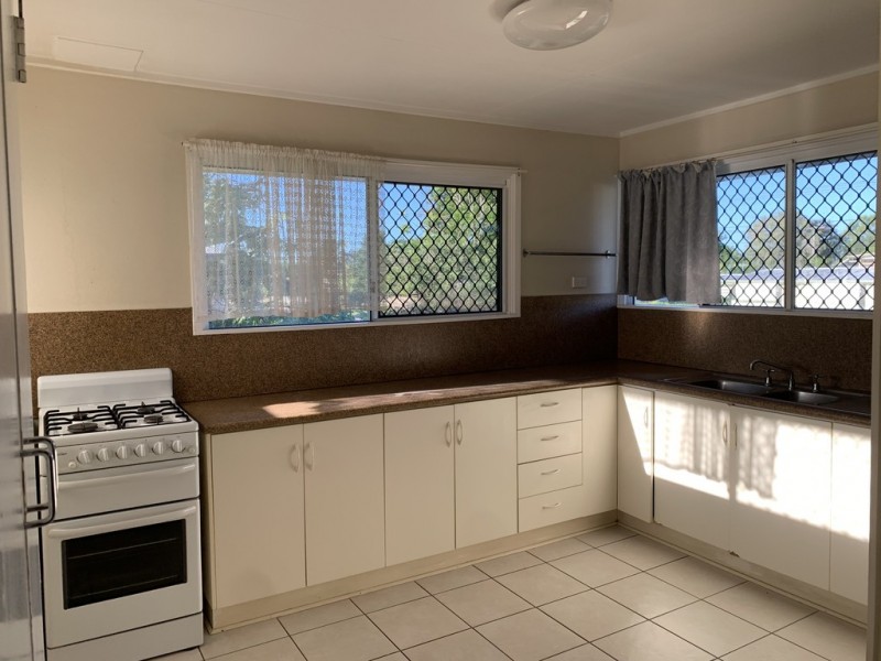 69 Cambridge Street, Vincent QLD 4814