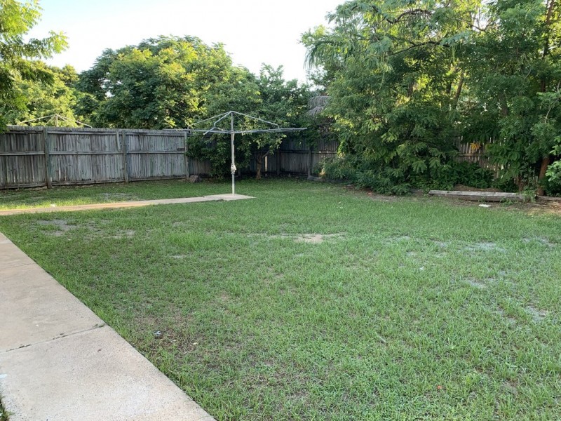 69 Cambridge Street, Vincent QLD 4814