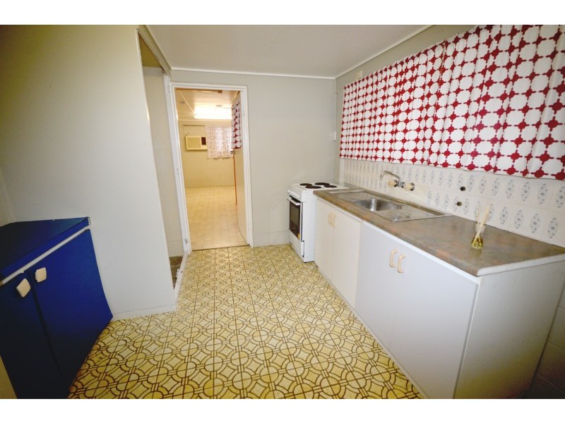 25 Hargreaves Street, Wulguru QLD 4811