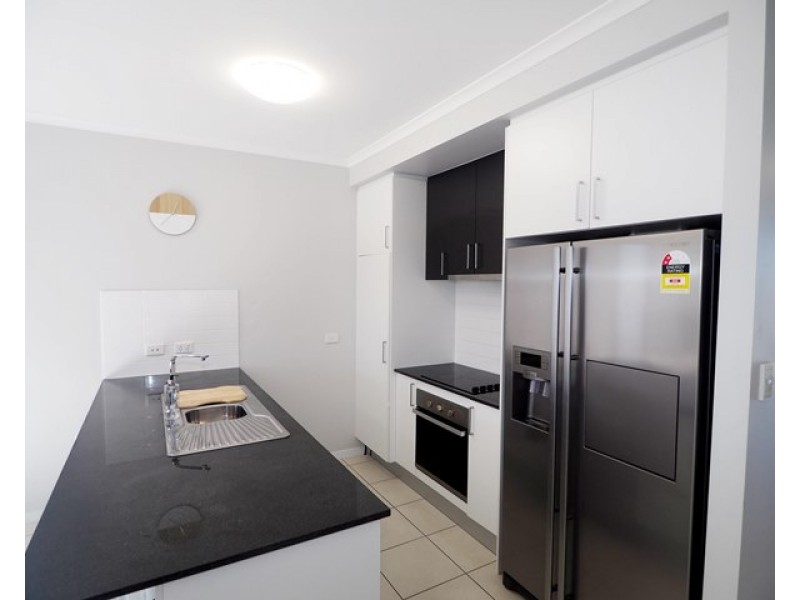 27 Masthead Avenue, Burdell QLD 4818