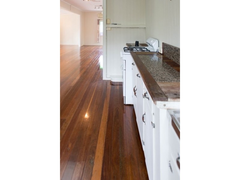 6 Lynam Street, Belgian Gardens QLD 4810