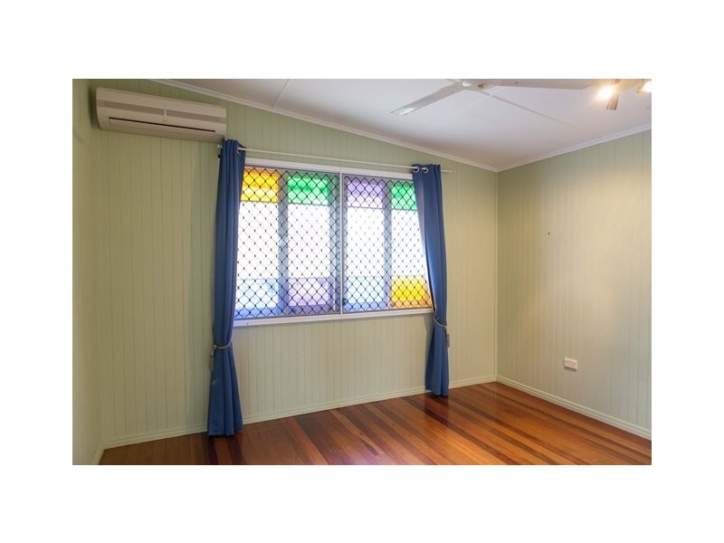 6 Lynam Street, Belgian Gardens QLD 4810