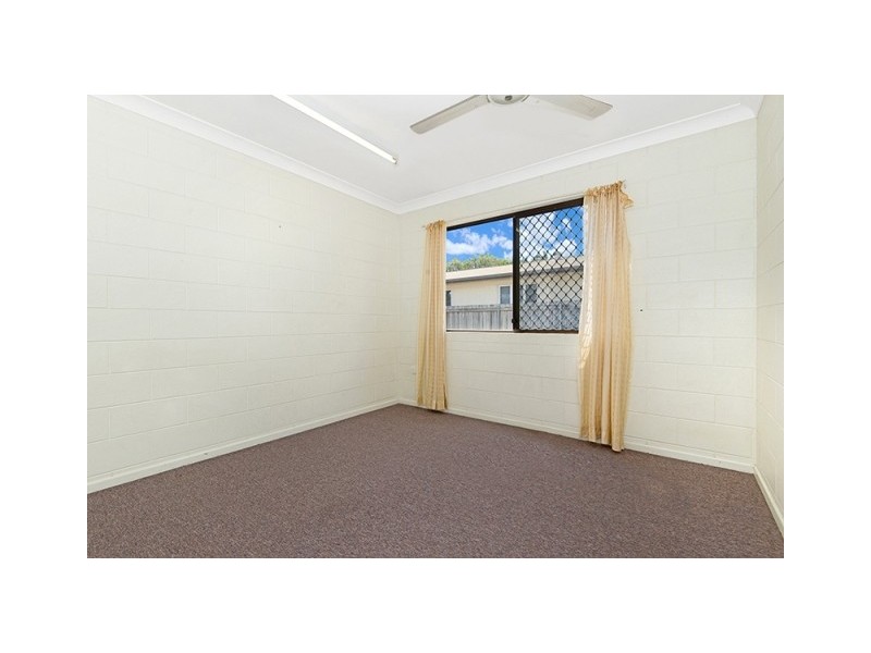 1/5 Dingah Street, Rasmussen QLD 4815