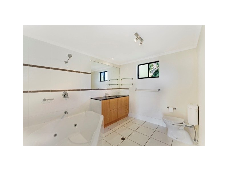 4/13 Little Street, Belgian Gardens QLD 4810