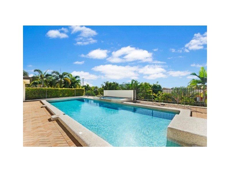 4/13 Little Street, Belgian Gardens QLD 4810