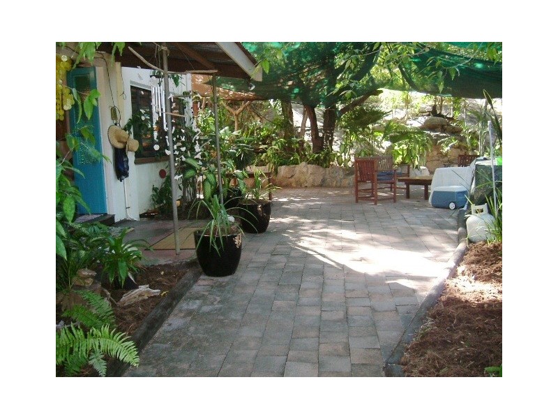 1 Barbarra Street, Picnic Bay QLD 4819