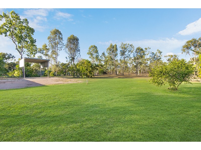 22 Bernborough Court, Kelso QLD 4815