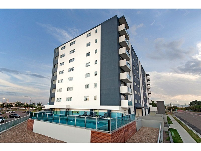 202/68 McIlwraith Street, South Townsville QLD 4810