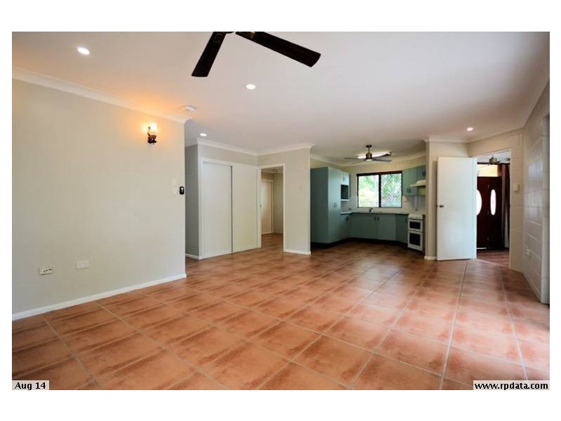 2 Manuka Court, Bushland Beach QLD 4818