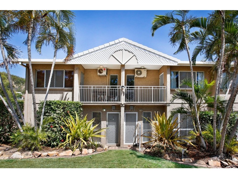 1/4 Stuart Street, North Ward QLD 4810