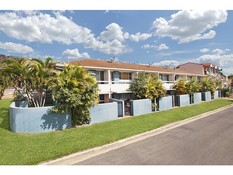 2/22 Stuart Street, North Ward QLD 4810