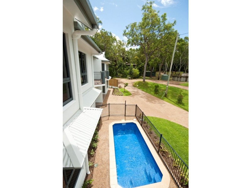 9 Marine Parade, Arcadia QLD 4819