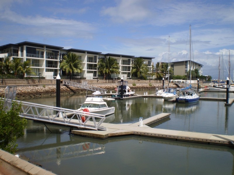 412/123 Sooning St (Blue on Blue), Nelly Bay QLD 4819