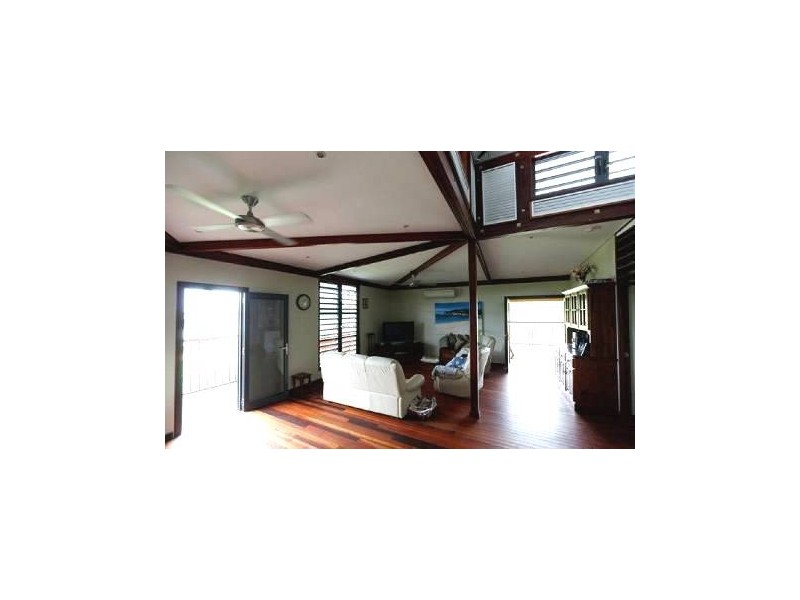 4 Pirie Street,, Horseshoe Bay QLD 4819