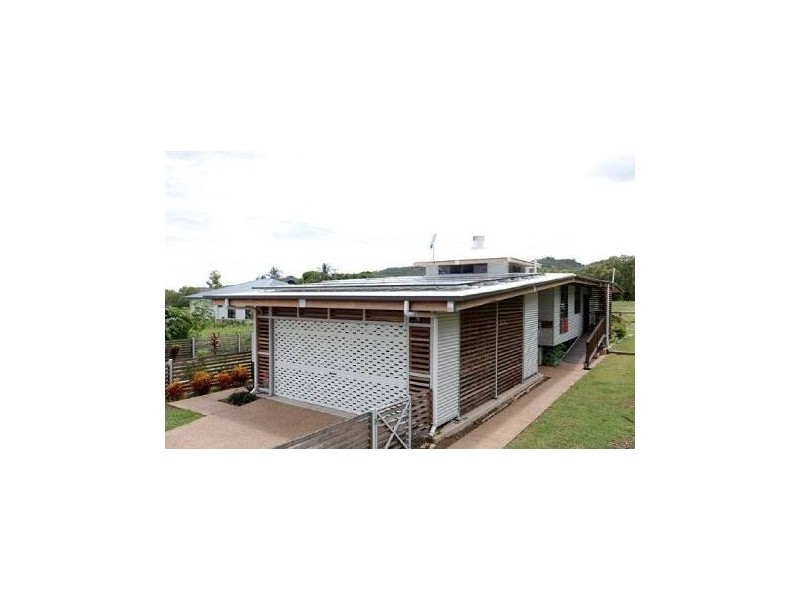 4 Pirie Street,, Horseshoe Bay QLD 4819