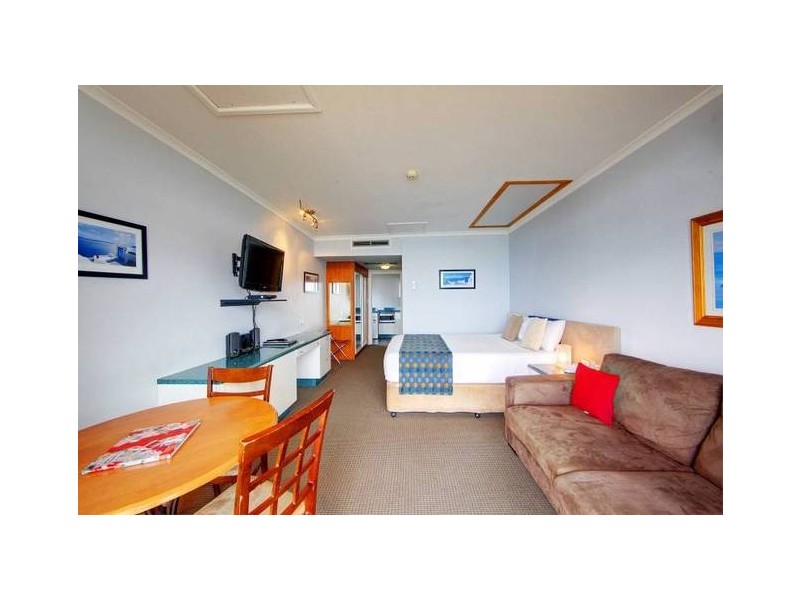 1312/75-77 The Strand, North Ward QLD 4810