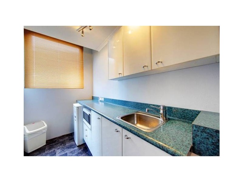 1312/75-77 The Strand, North Ward QLD 4810