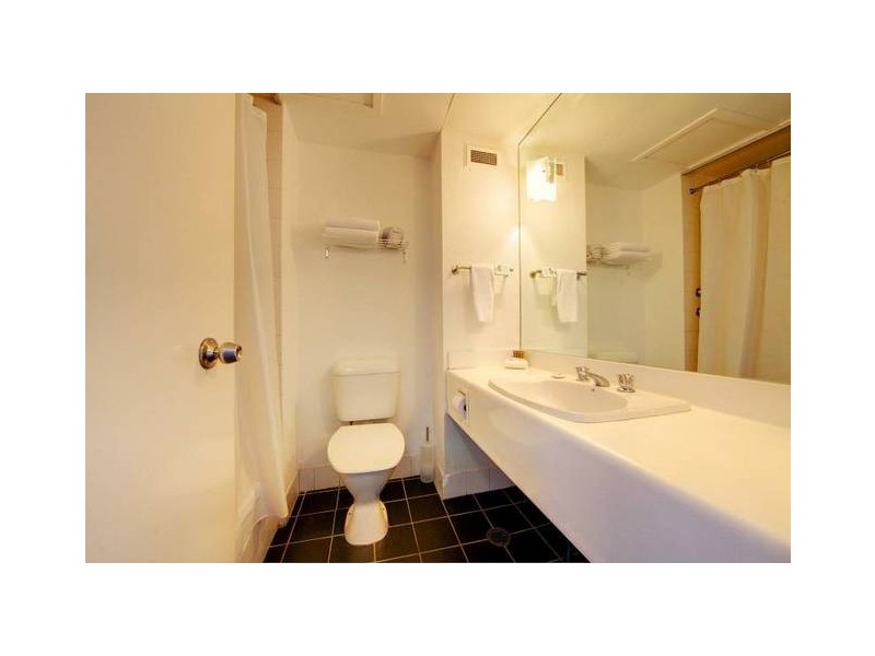 1312/75-77 The Strand, North Ward QLD 4810