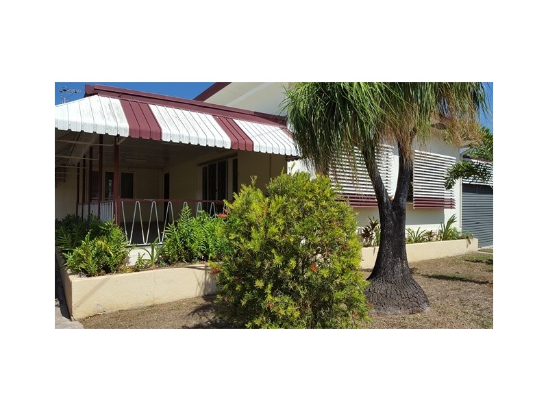 9 Tenth Avenue, Railway Estate QLD 4810