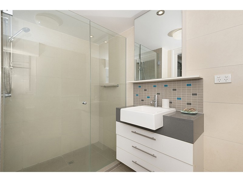 8/8-32 Stanley Street, Townsville City QLD 4810