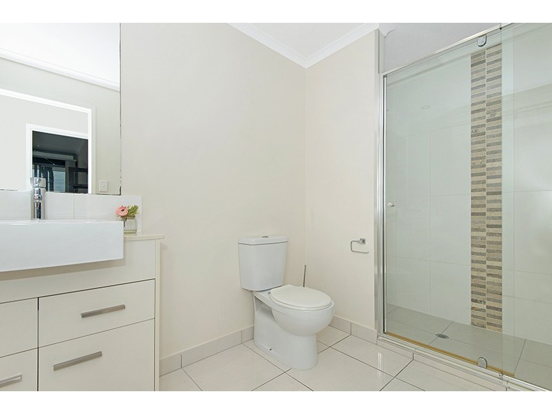 37/28 Landsborough Street, North Ward QLD 4810