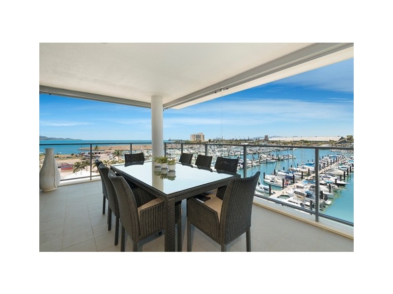 2601/6 Mariners Drive, Townsville City QLD 4810