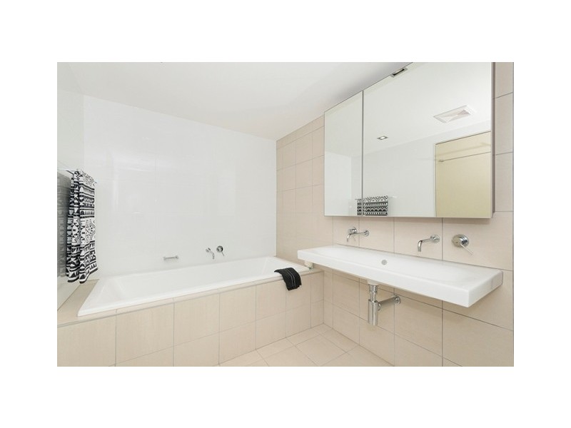 2601/6 Mariners Drive, Townsville City QLD 4810