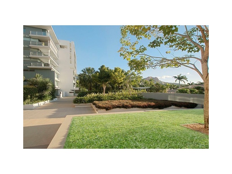 2601/6 Mariners Drive, Townsville City QLD 4810