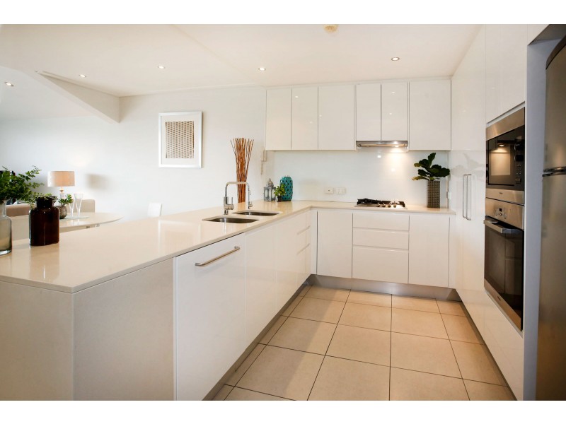 2/3 Stanton Terrace, Townsville City QLD 4810