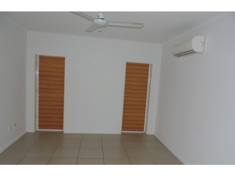 19 Coolaree Drive, Bushland Beach QLD 4818